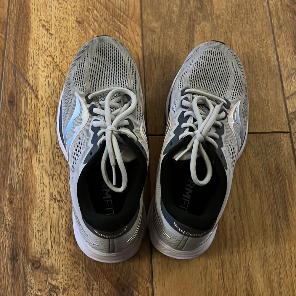 Saucony 8.5 Ride Running Shoes - Picture 3 of 13